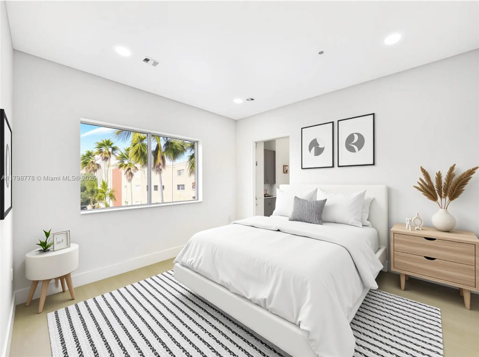PARK PLACE AT MIDWAY COND - Residential