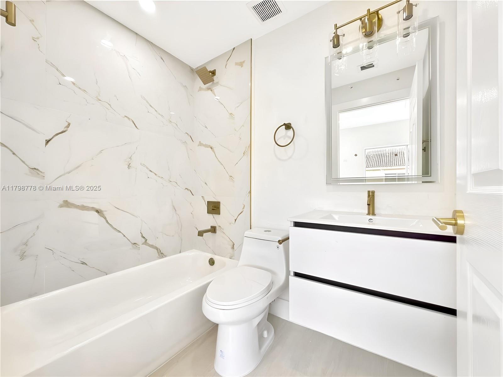 PARK PLACE AT MIDWAY COND - Residential