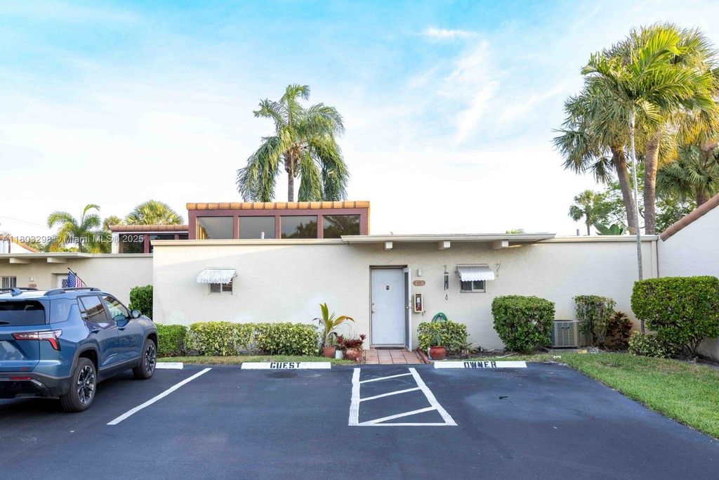 Photo of 2541 Boundbrook Blvd #122, Palm Springs, FL 33406 (MLS # A11803298)