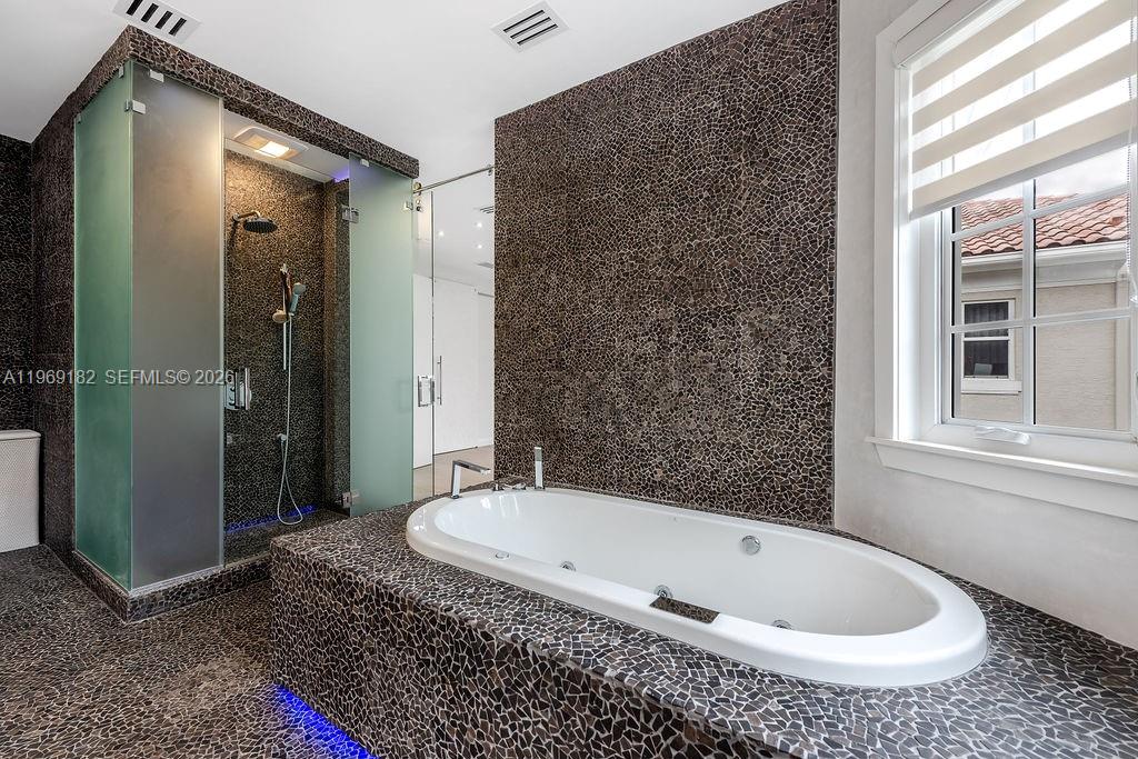 GOLDEN GATE ESTATES & MAR - Residential Lease