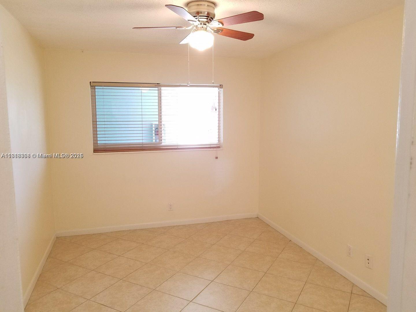 FLORENCE VILLAS - Residential Lease