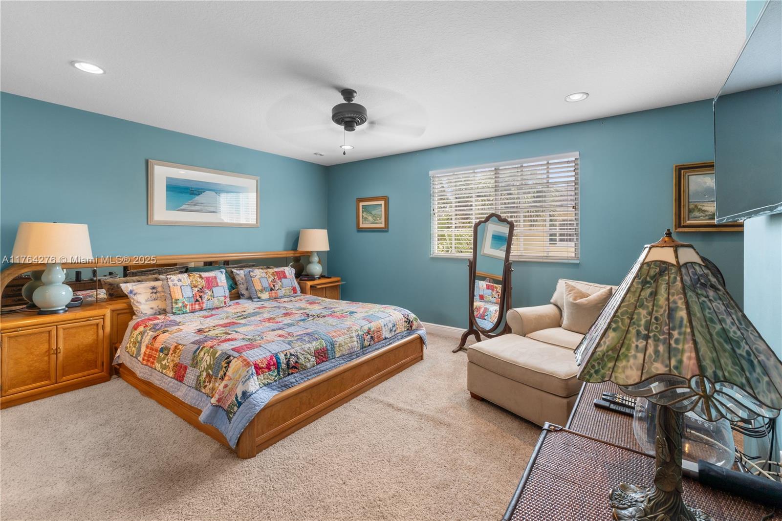 7702 Paddock Pl 7702