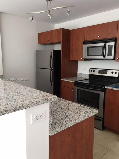 2694 INAGUA AV 304