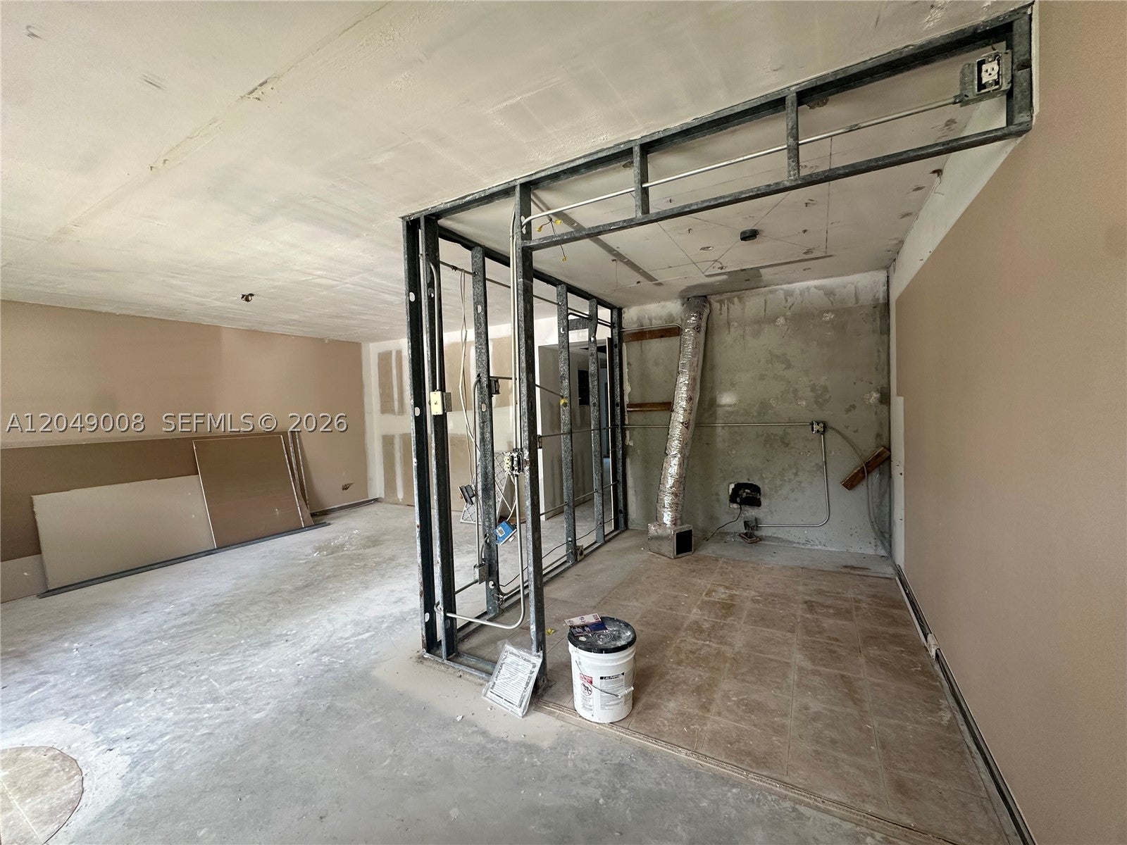 101 SW 132nd Way 112J, Pembroke Pines FL 33027