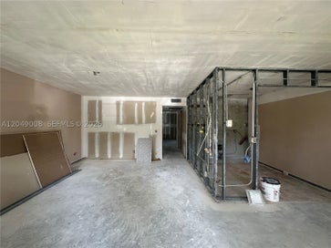 101 SW 132nd Way 112J Pembroke Pines FL 33027
