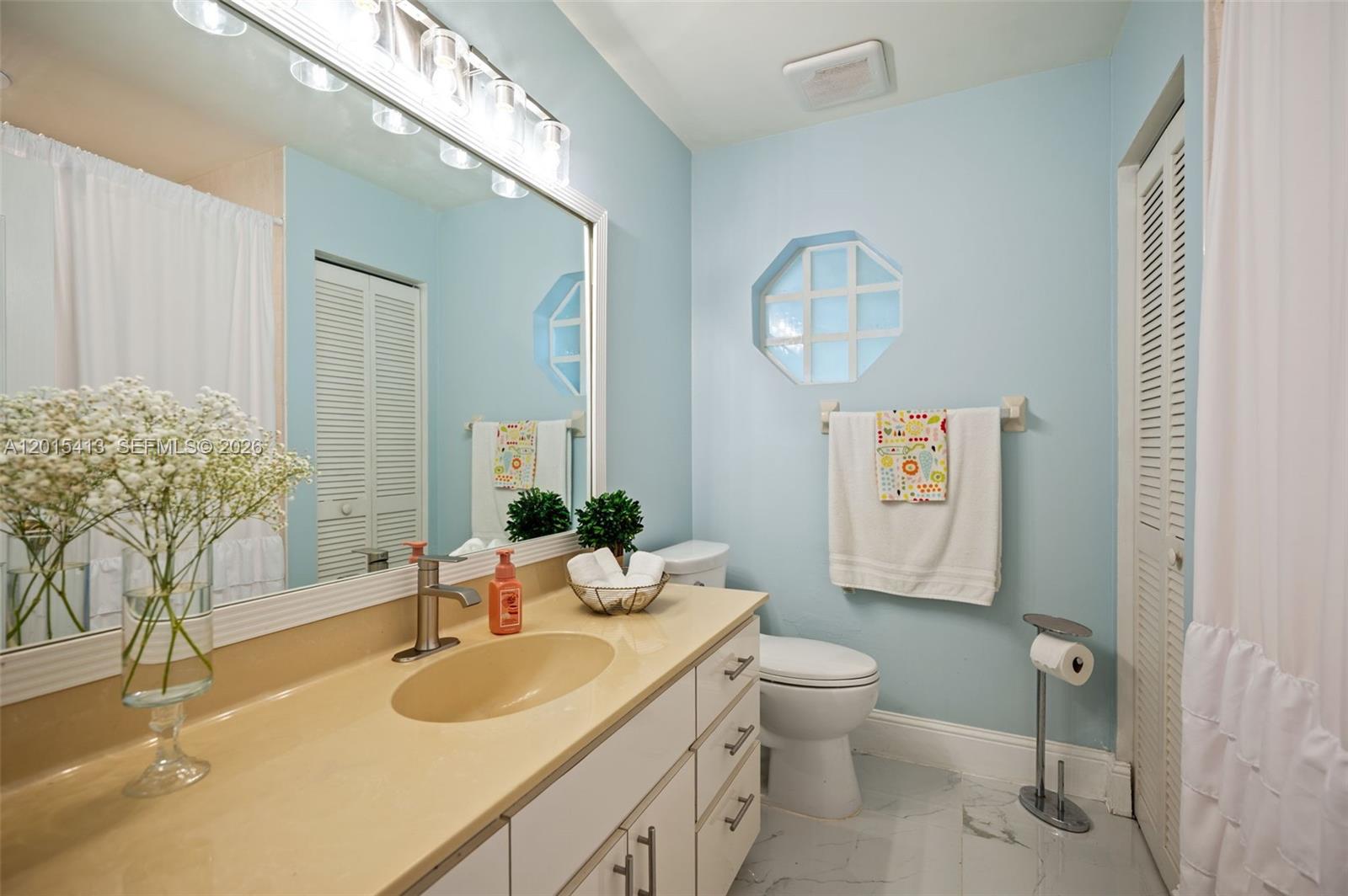 BROOKSIDE - Residential