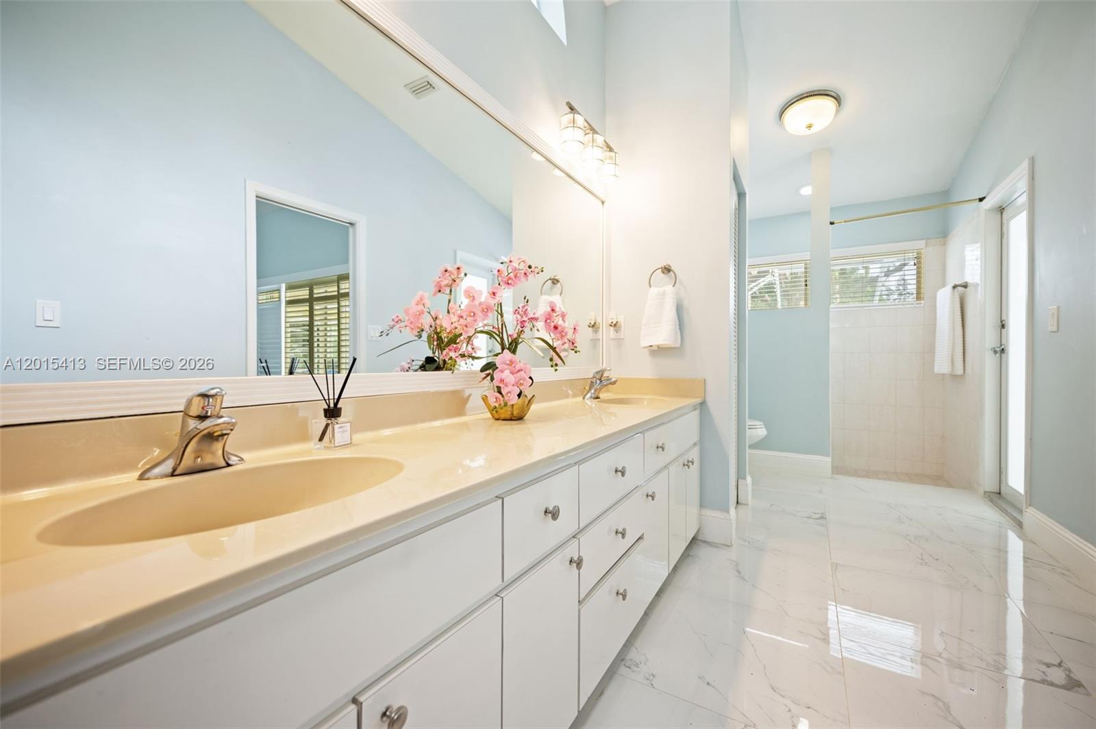 BROOKSIDE - Residential