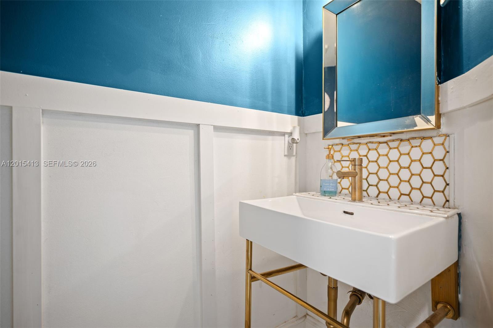BROOKSIDE - Residential