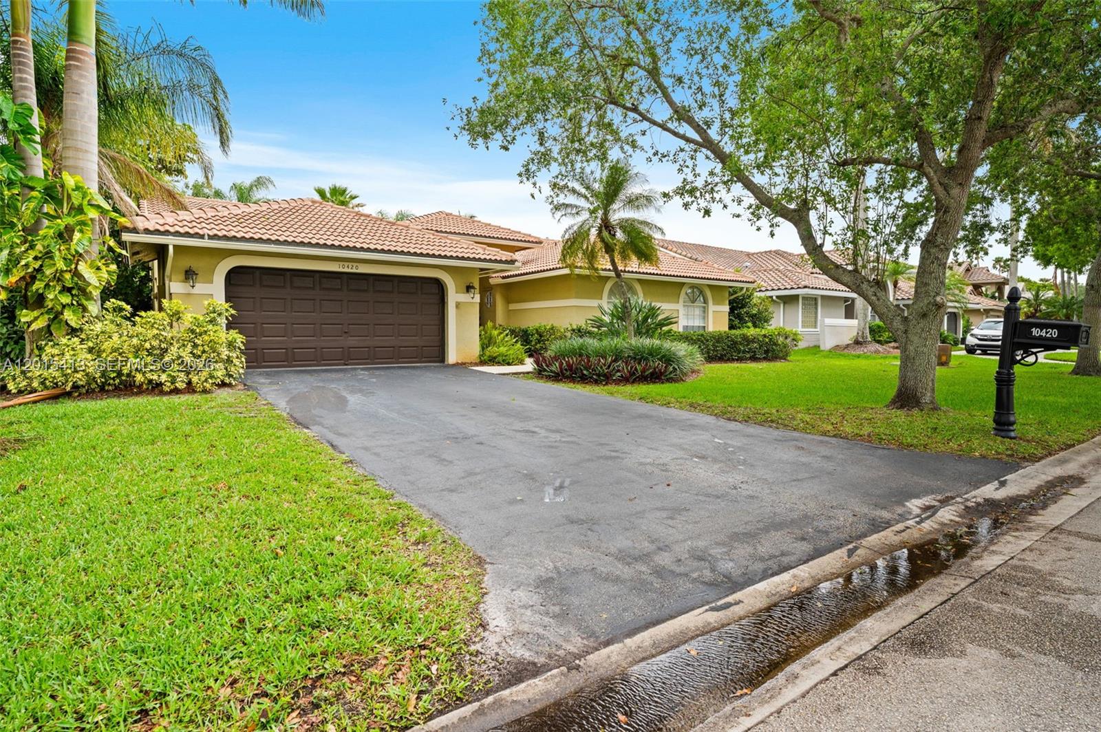 BROOKSIDE - Residential