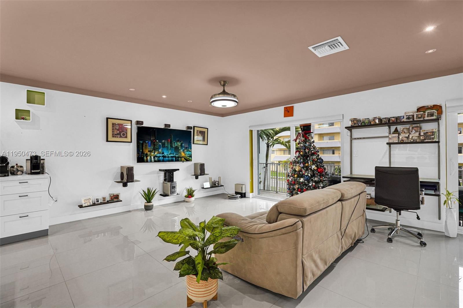 7401 SW 82nd St 202S