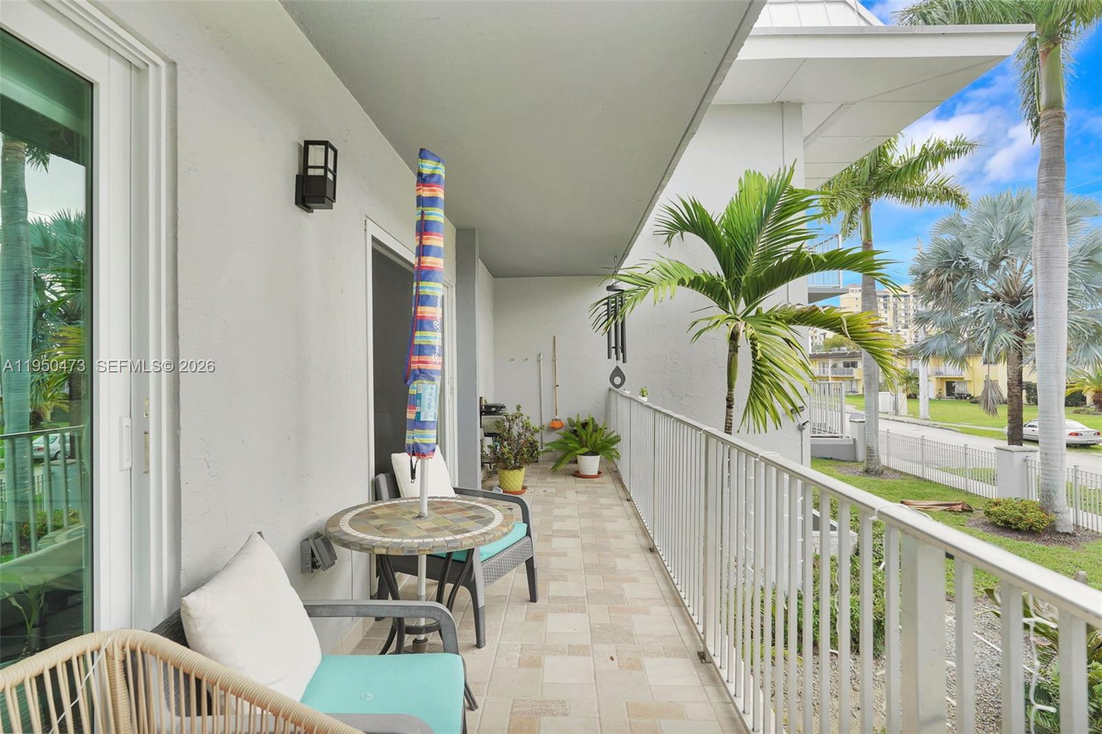 SILVER PALMS AT DADELAND - Residential