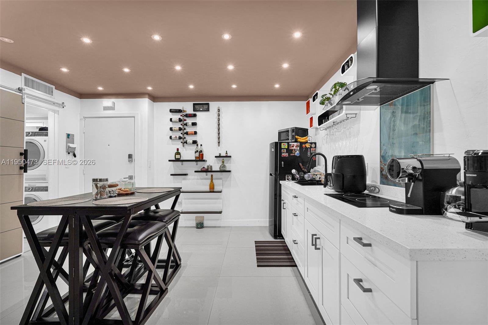 SILVER PALMS AT DADELAND - Residential