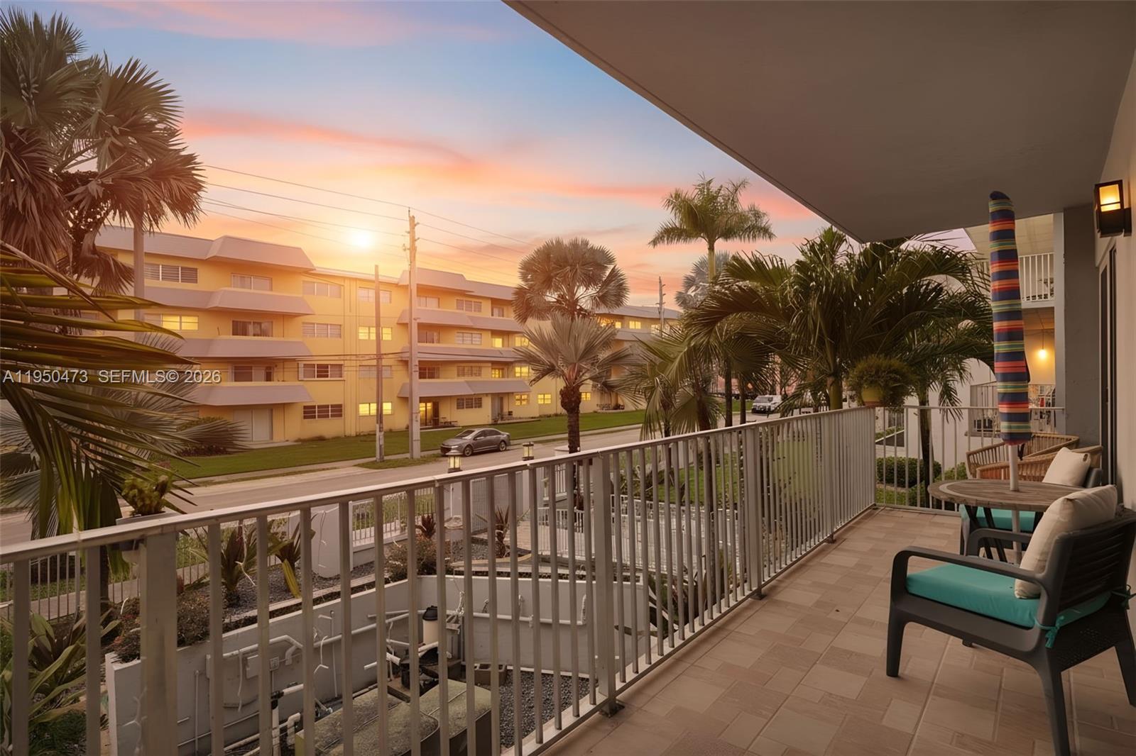 SILVER PALMS AT DADELAND - Residential