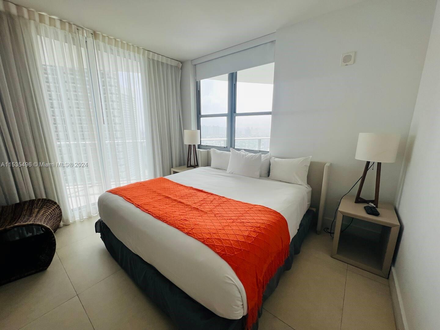 4111 S Ocean Dr 2611