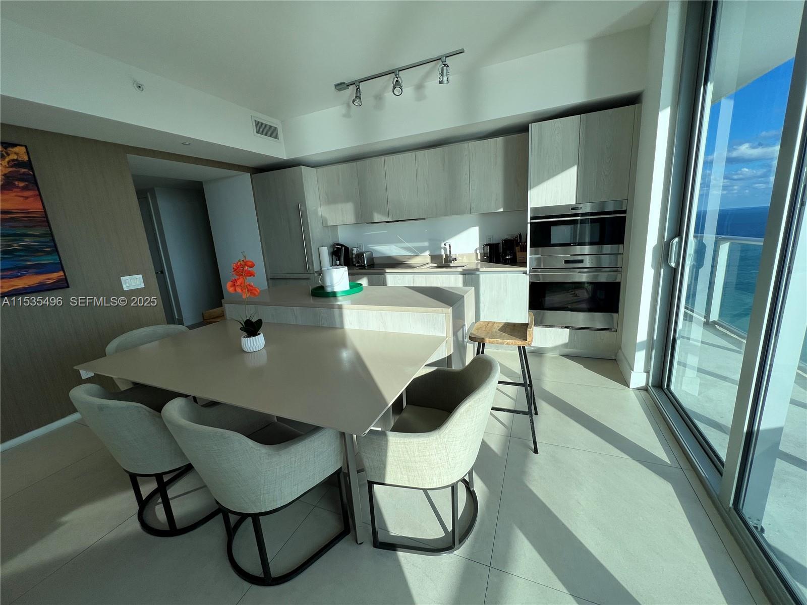 4111 SOUTH OCEAN DRIVE CO - Residential