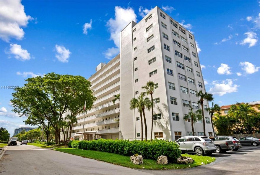 Location ,location ,location enjoy the beautiful 2/1 condo with renovated kitchen just walking distance to galleria mall ,publix,starbuck and many more stores 5 minutes walking distance to the beach and birch state park ,great investment , enjoy the heated pool and BBQ area , bike storage ,pet friendly .
40 year inspections certificate.
Very motivated owner