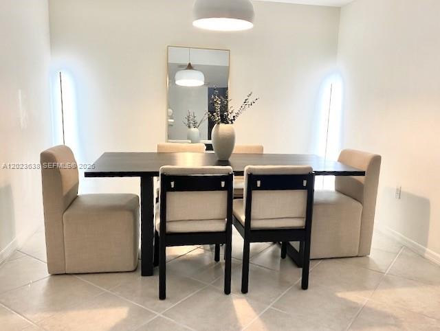 KENDALL VILLAGE TOWNVILLA - Residential