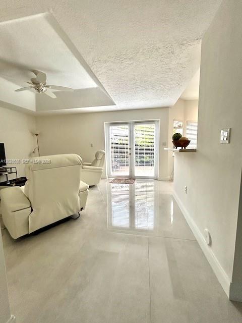 KENDALL VILLAGE TOWNVILLA - Residential