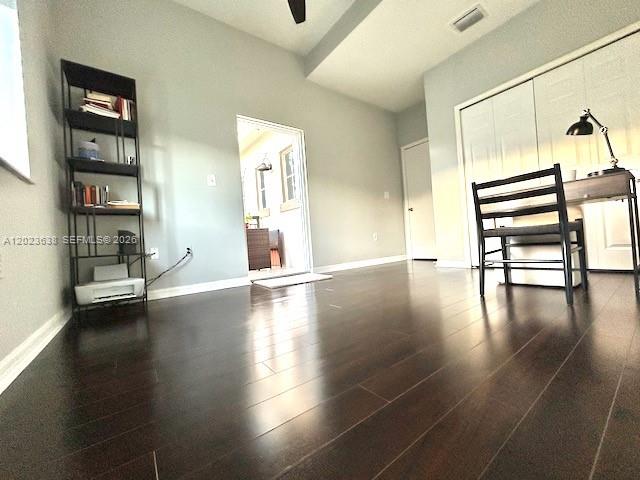 KENDALL VILLAGE TOWNVILLA - Residential