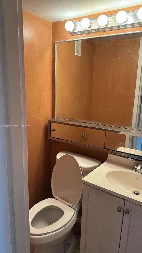 3660 NE 166th St 609