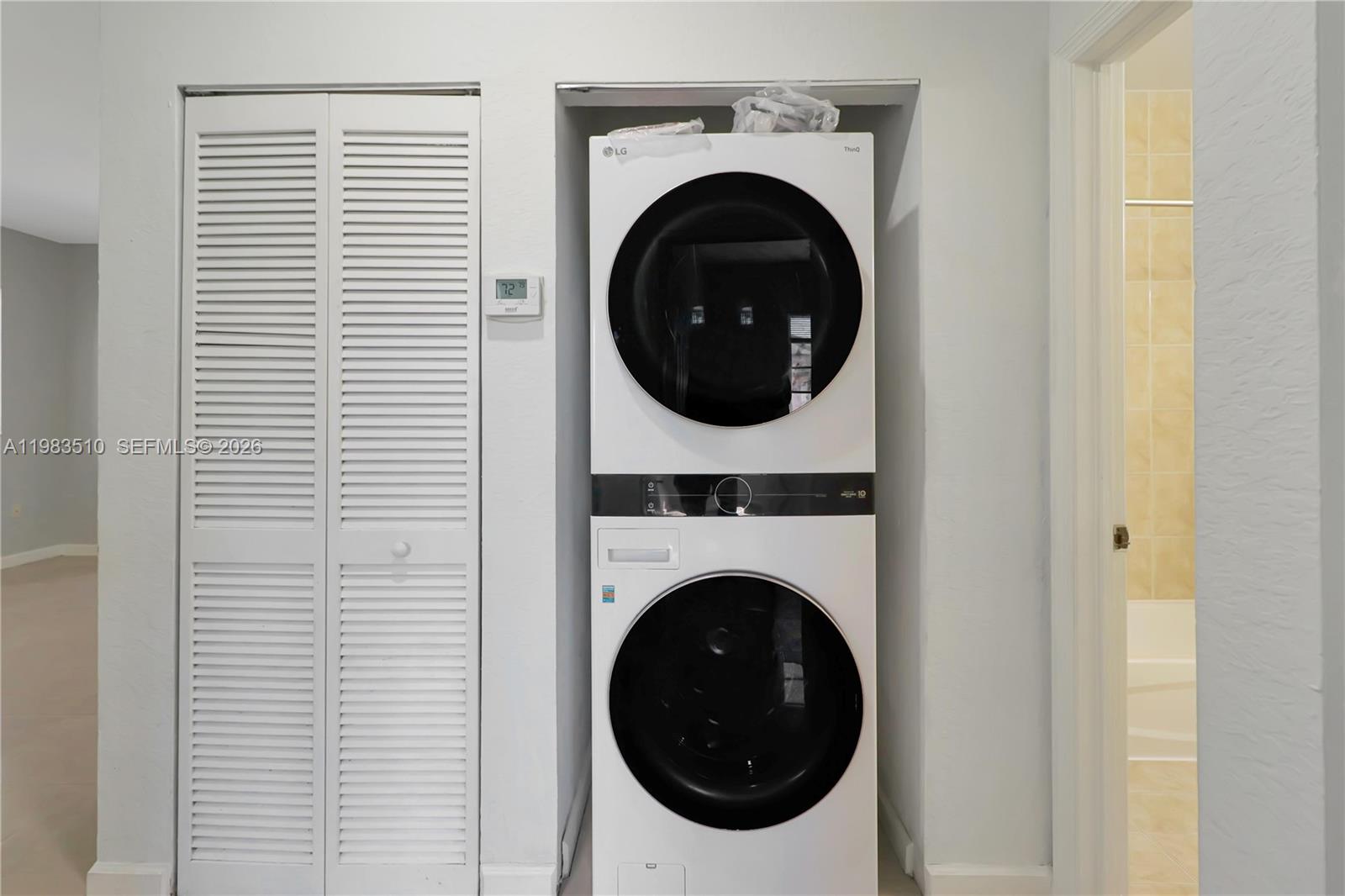 CARIBBEAN ISLES VILLAS CO - Residential