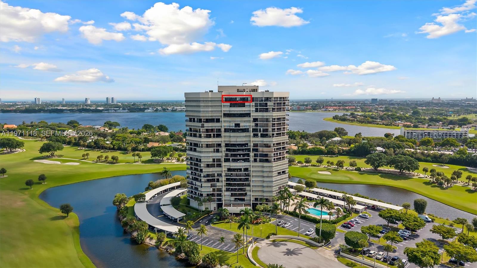 1900 Consulate Pl 2205