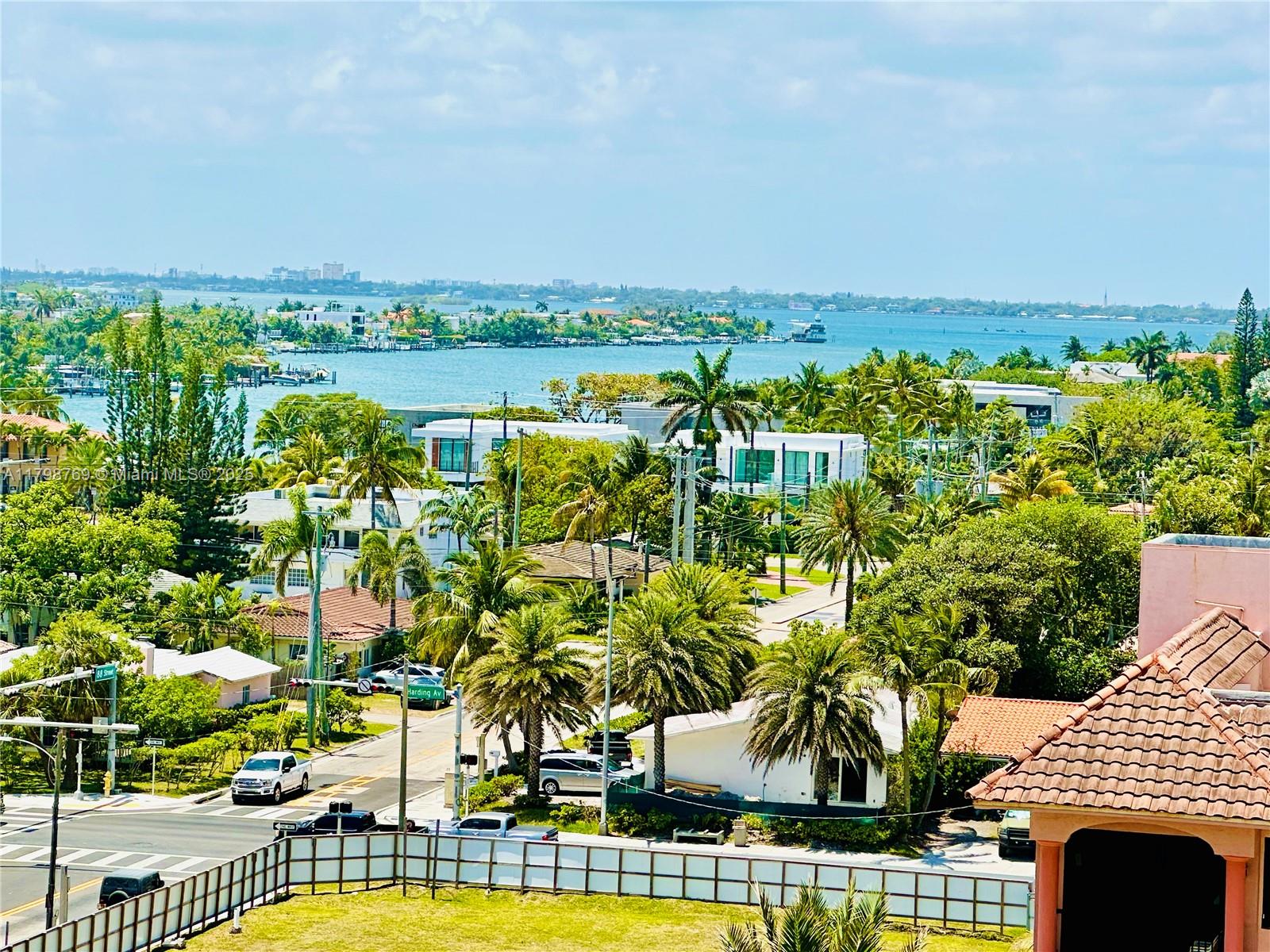 CHAMPLAIN TOWERS EAST CON - Residential