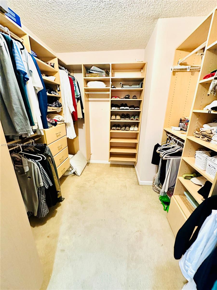 CHAMPLAIN TOWERS EAST CON - Residential