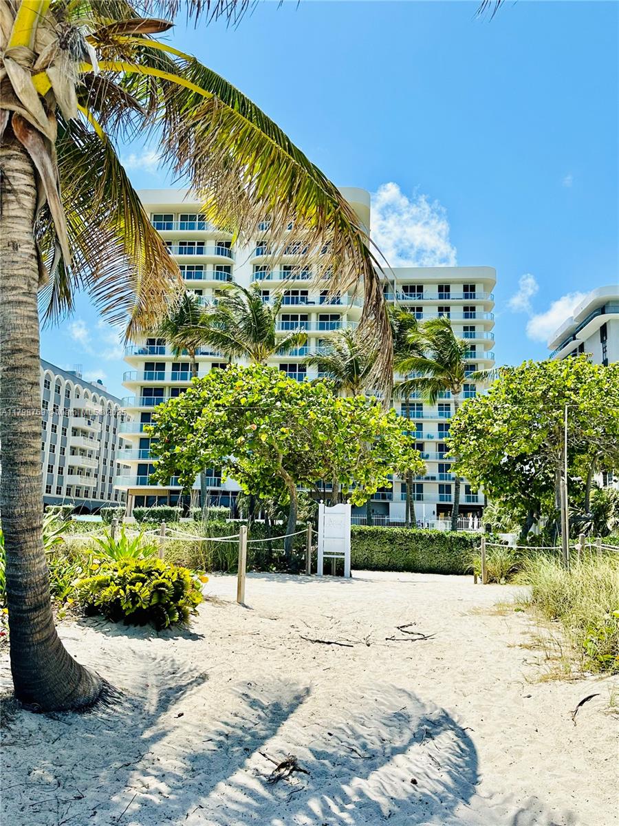 CHAMPLAIN TOWERS EAST CON - Residential