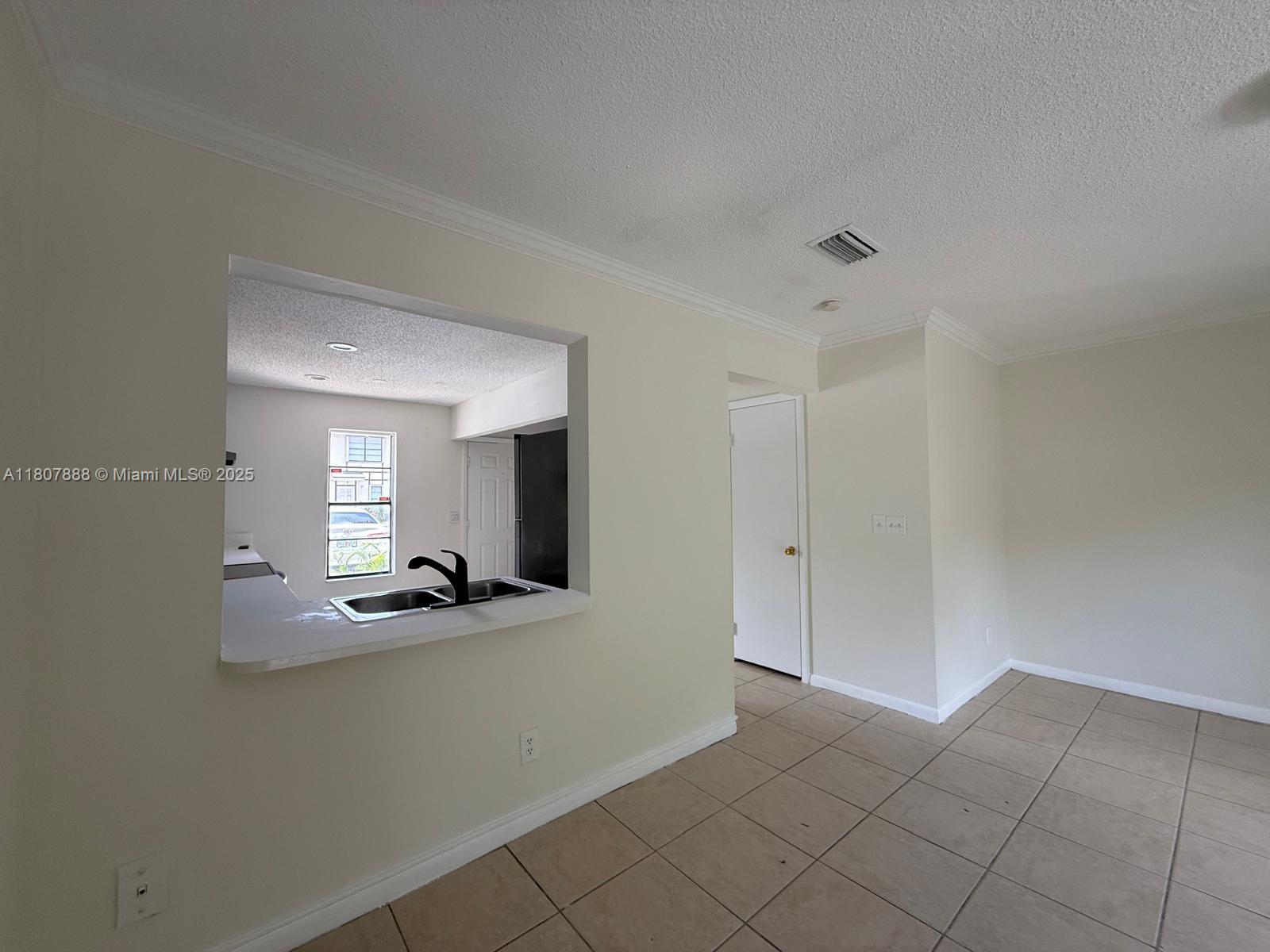 BRECKENRIDGE A CONDO - Residential Lease