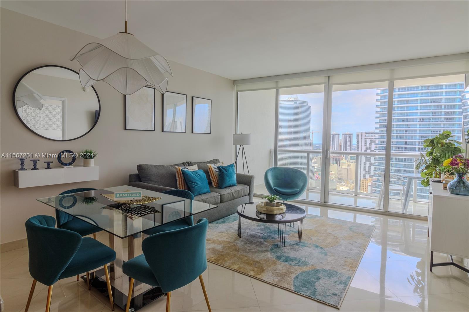 485 Brickell Ave 3703, Miami, Broward County, Florida - 1 Bedrooms  
1 Bathrooms - 