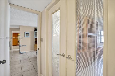 Tiny photo for 1201 S Ocean Dr #604N, Hollywood, FL 33019 (MLS # A12001597)