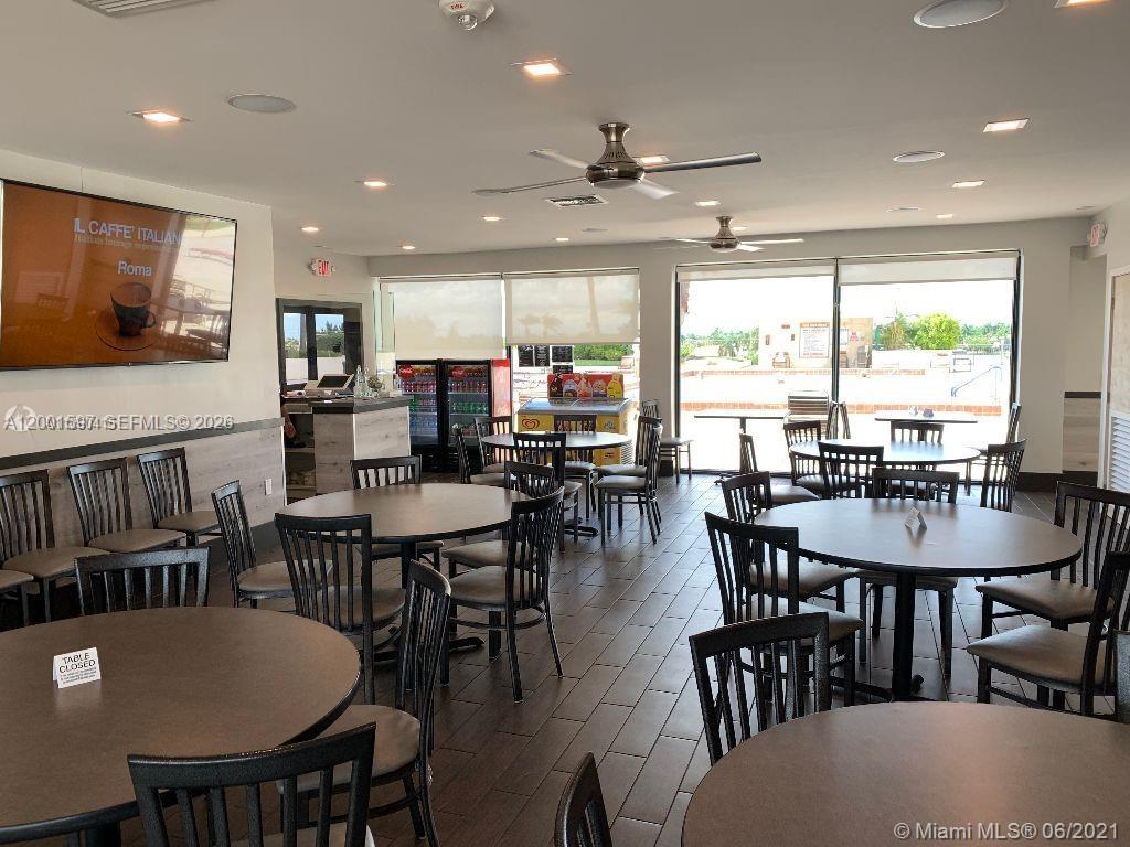 SUMMIT CONDO - Residential