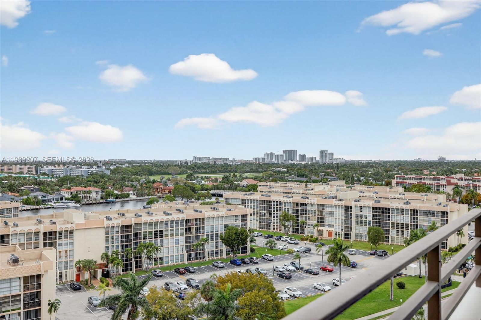 OLYMPUS CONDO PHASE - Residential