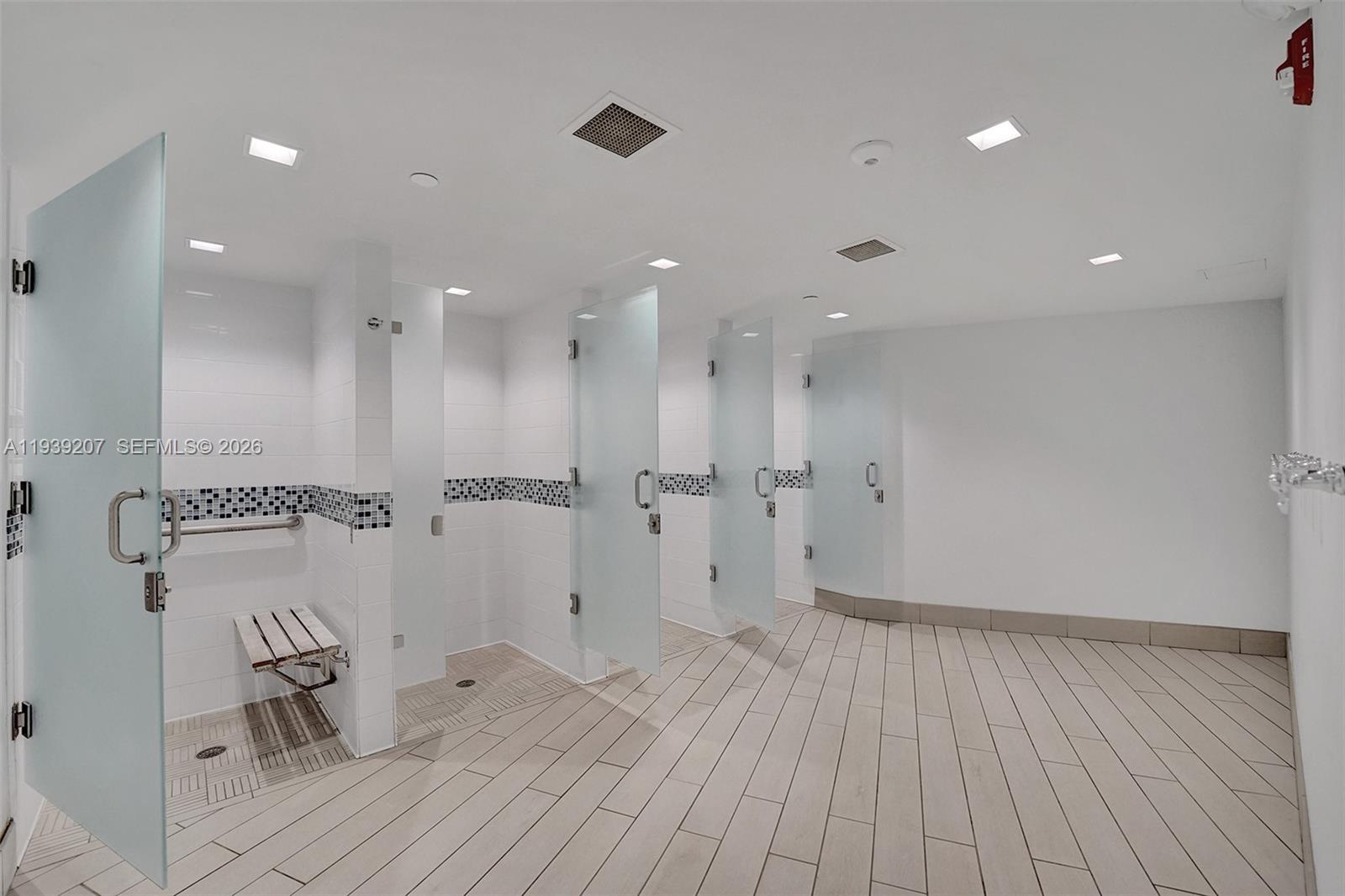 OLYMPUS CONDO PHASE - Residential