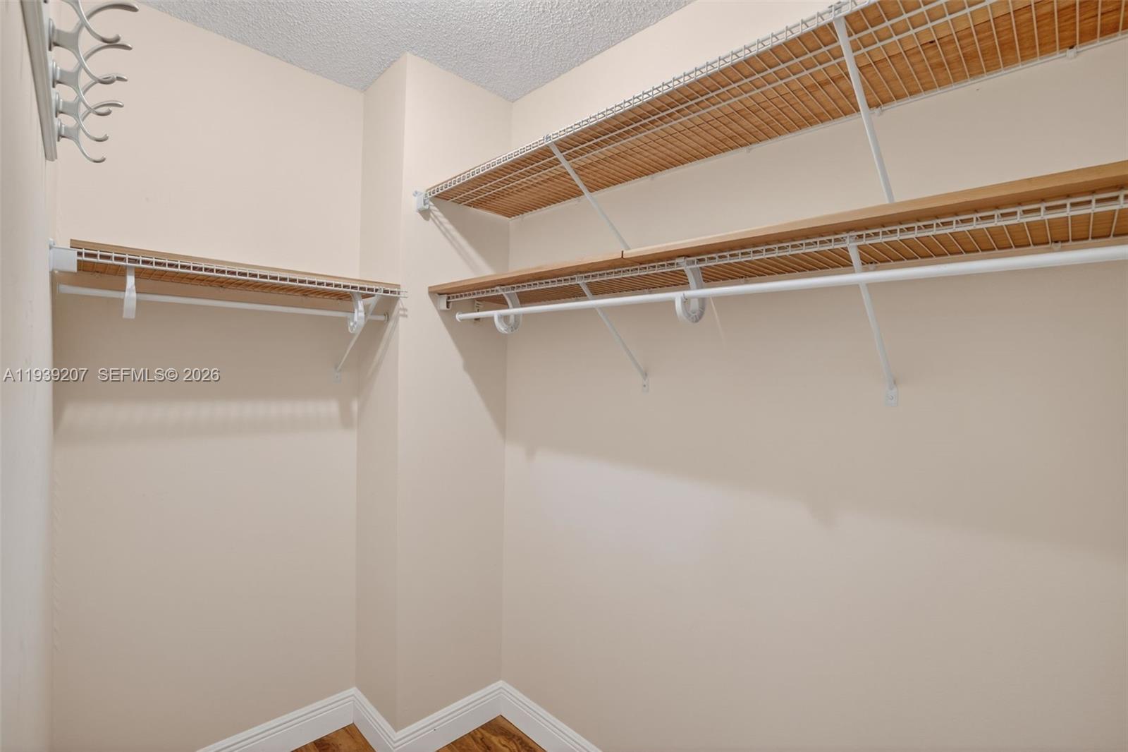 OLYMPUS CONDO PHASE - Residential