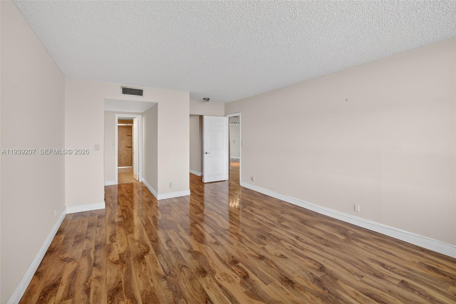 OLYMPUS CONDO PHASE - Residential