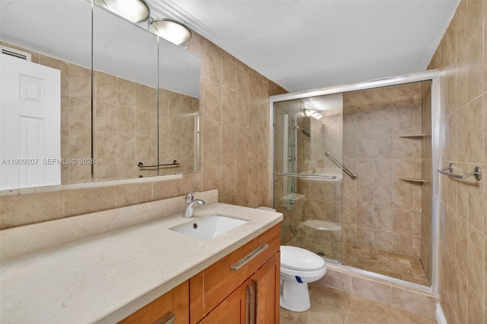 OLYMPUS CONDO PHASE - Residential