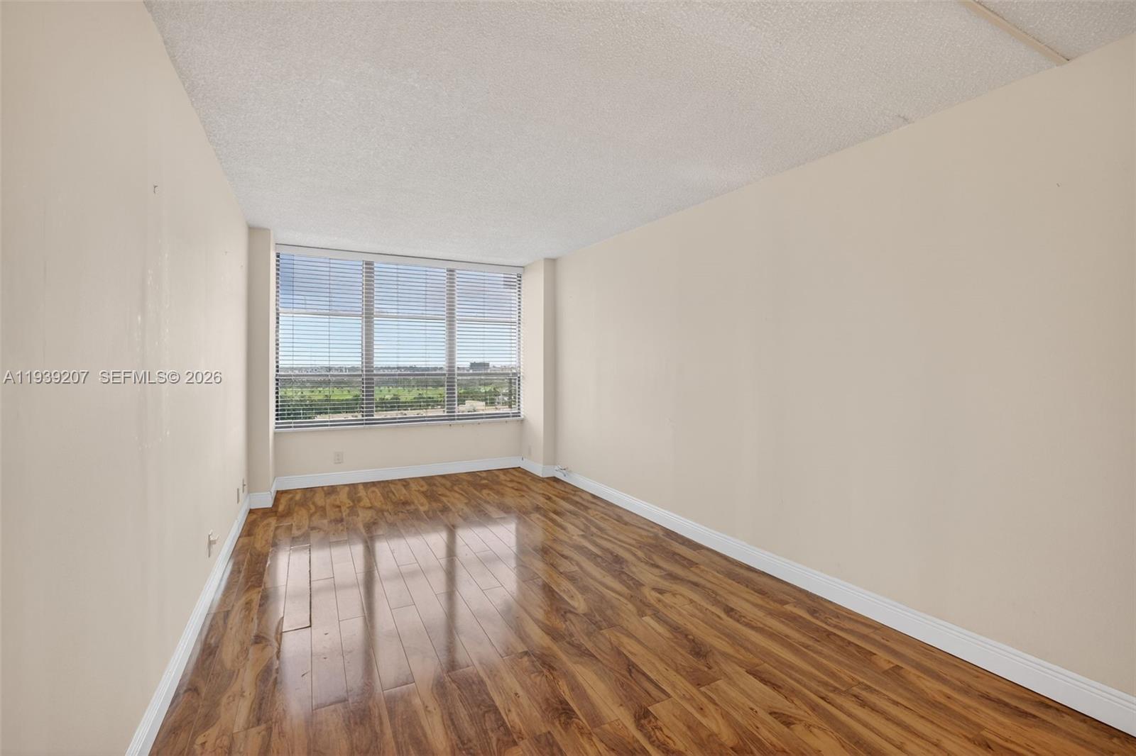 OLYMPUS CONDO PHASE - Residential