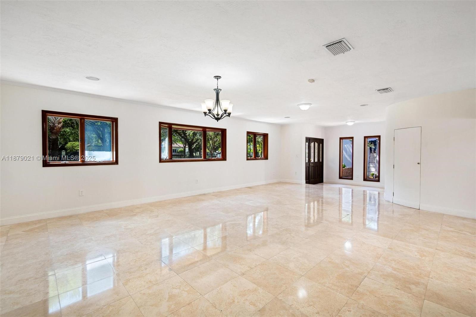 BRENDA ESTATES - Residential Lease