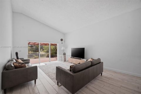 Tiny photo for 685 SW 198th Ter, Pembroke Pines, FL 33029 (MLS # A12005276)