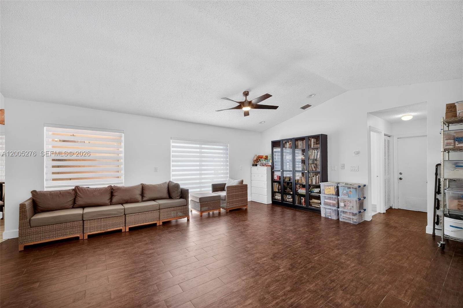 PEMBROKE SPRINGS PLAT - Residential