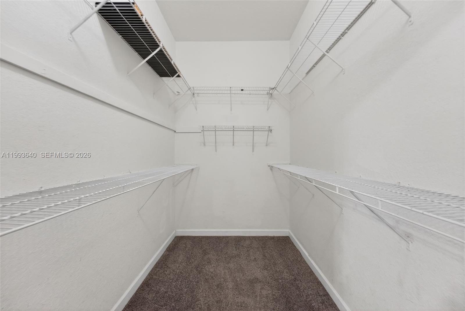 GENESIS ESTATES - Residential