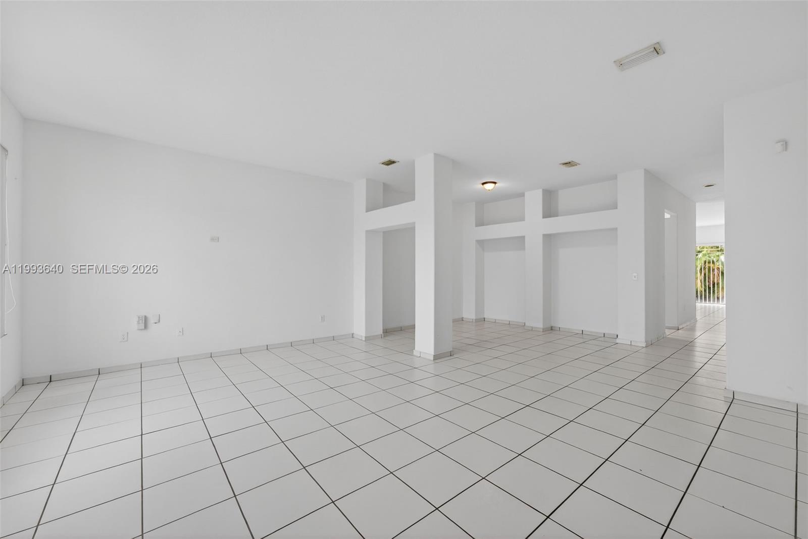 GENESIS ESTATES - Residential