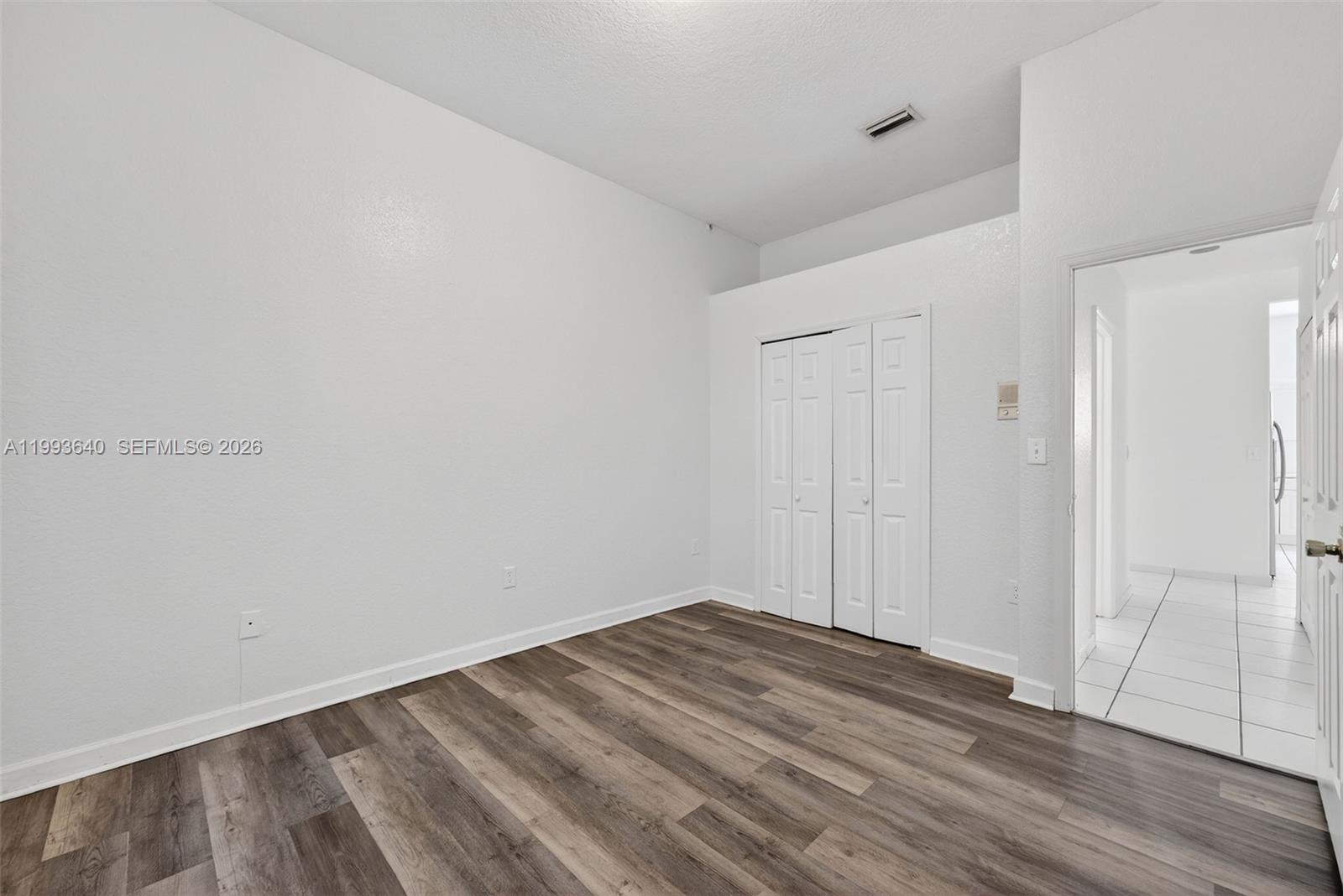 GENESIS ESTATES - Residential