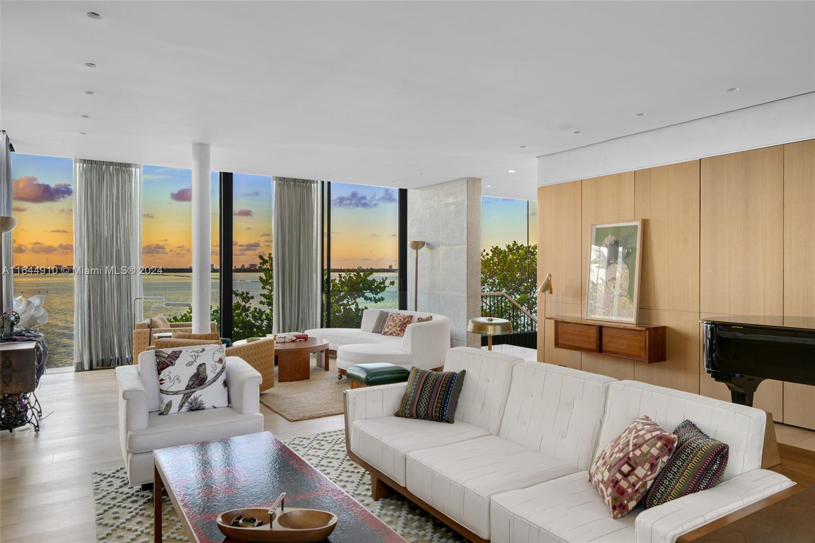 DI LIDO ISLAND - Residential