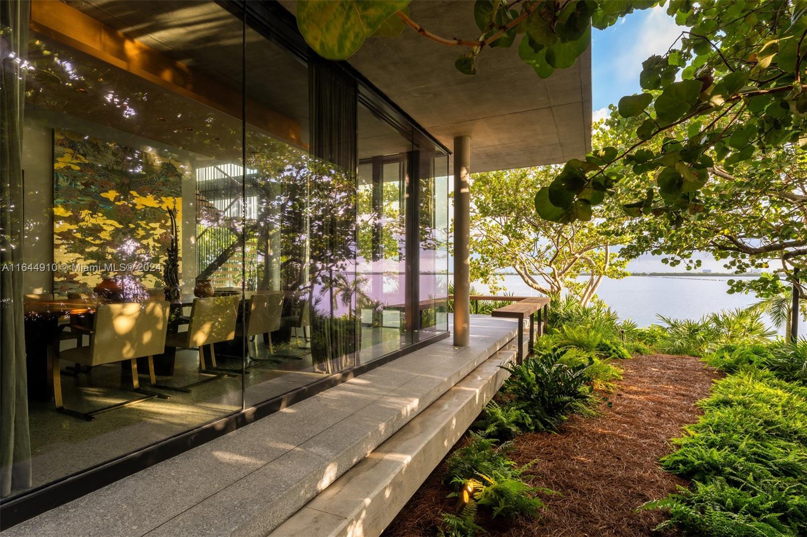 DI LIDO ISLAND - Residential