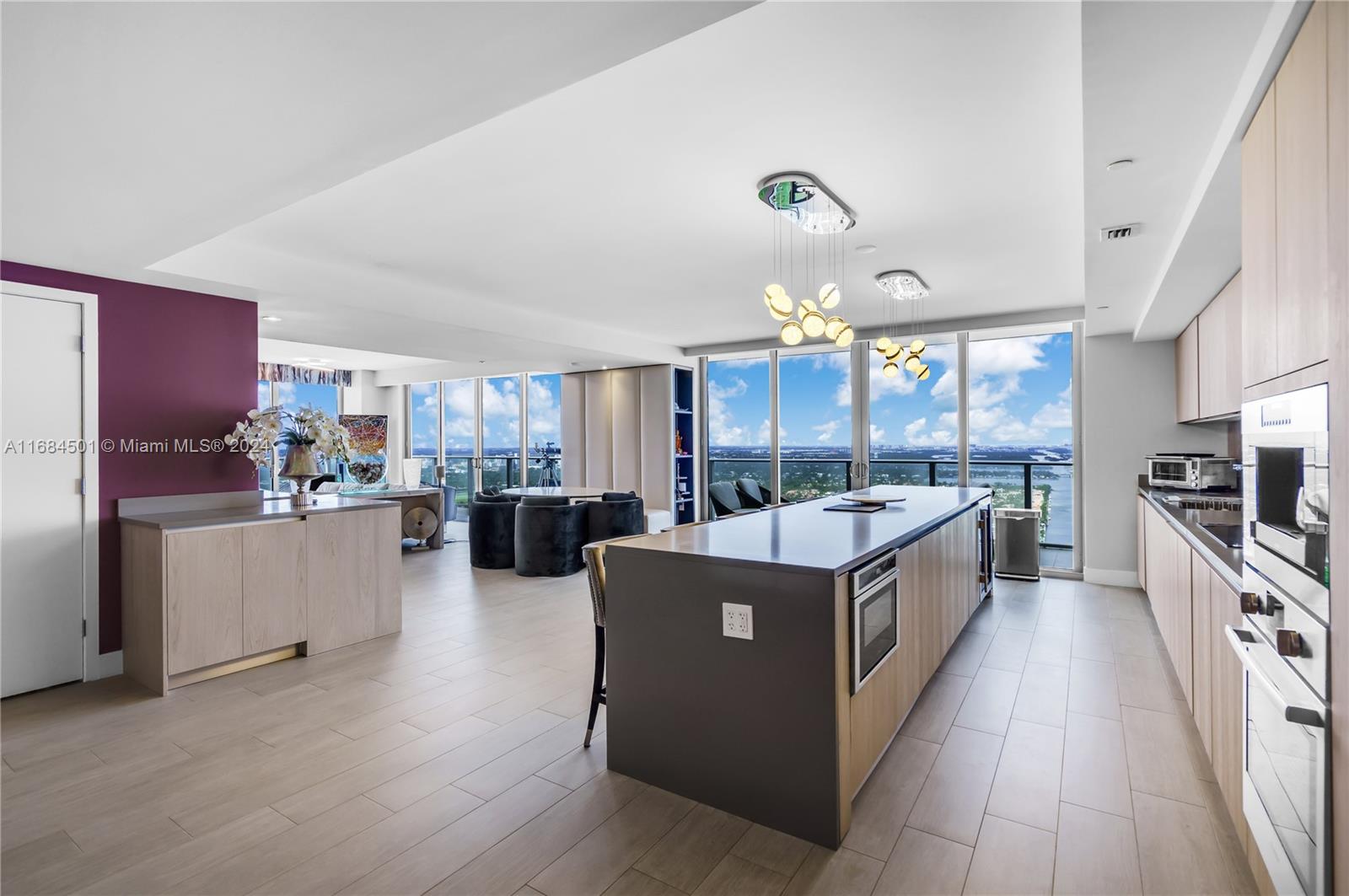 4010 SOUTH OCEAN CONDO - Residential Lease