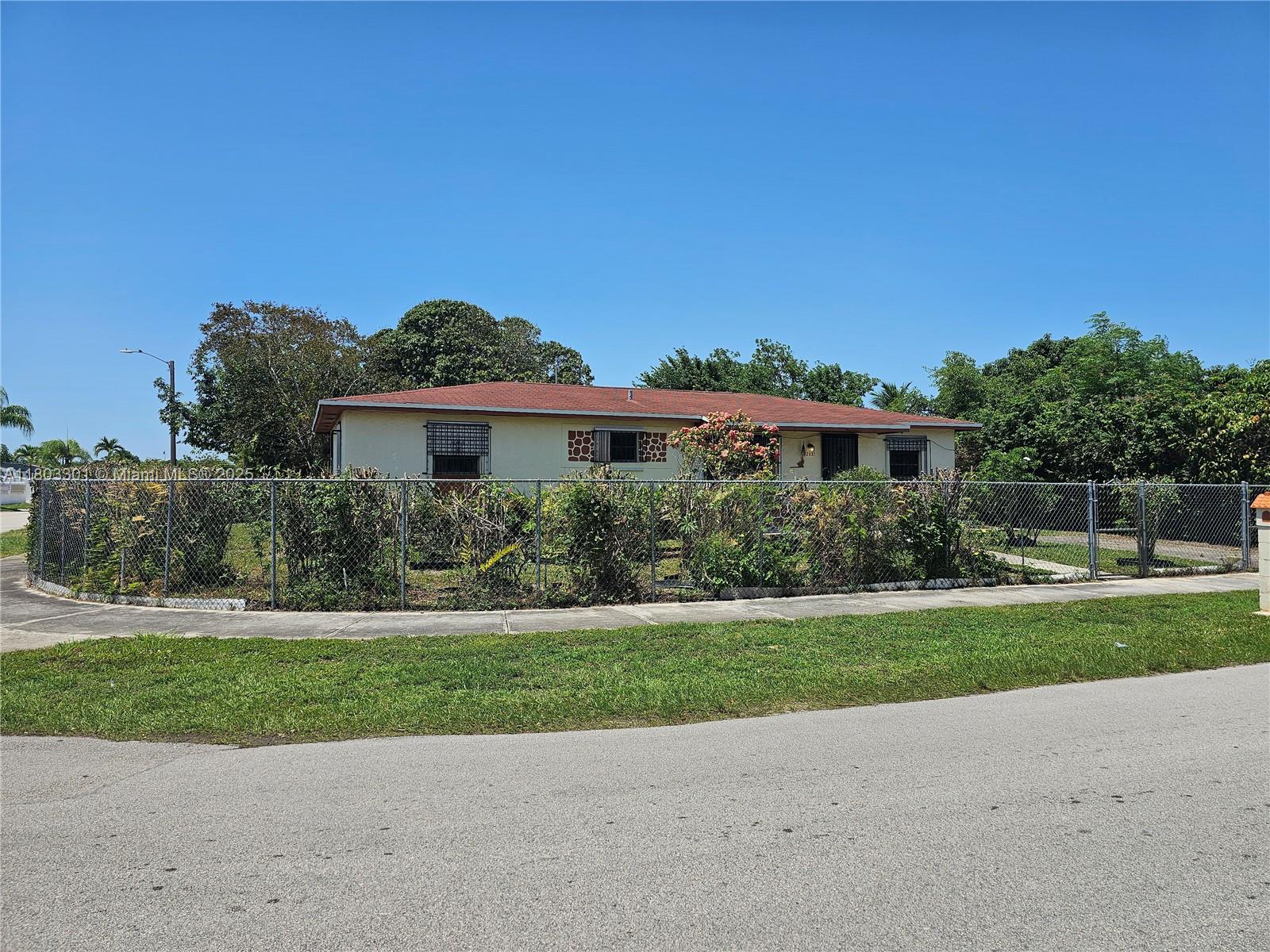 12031 Sw 191st Ter, Miami, Broward County, Florida - 3 Bedrooms  
2 Bathrooms - 
