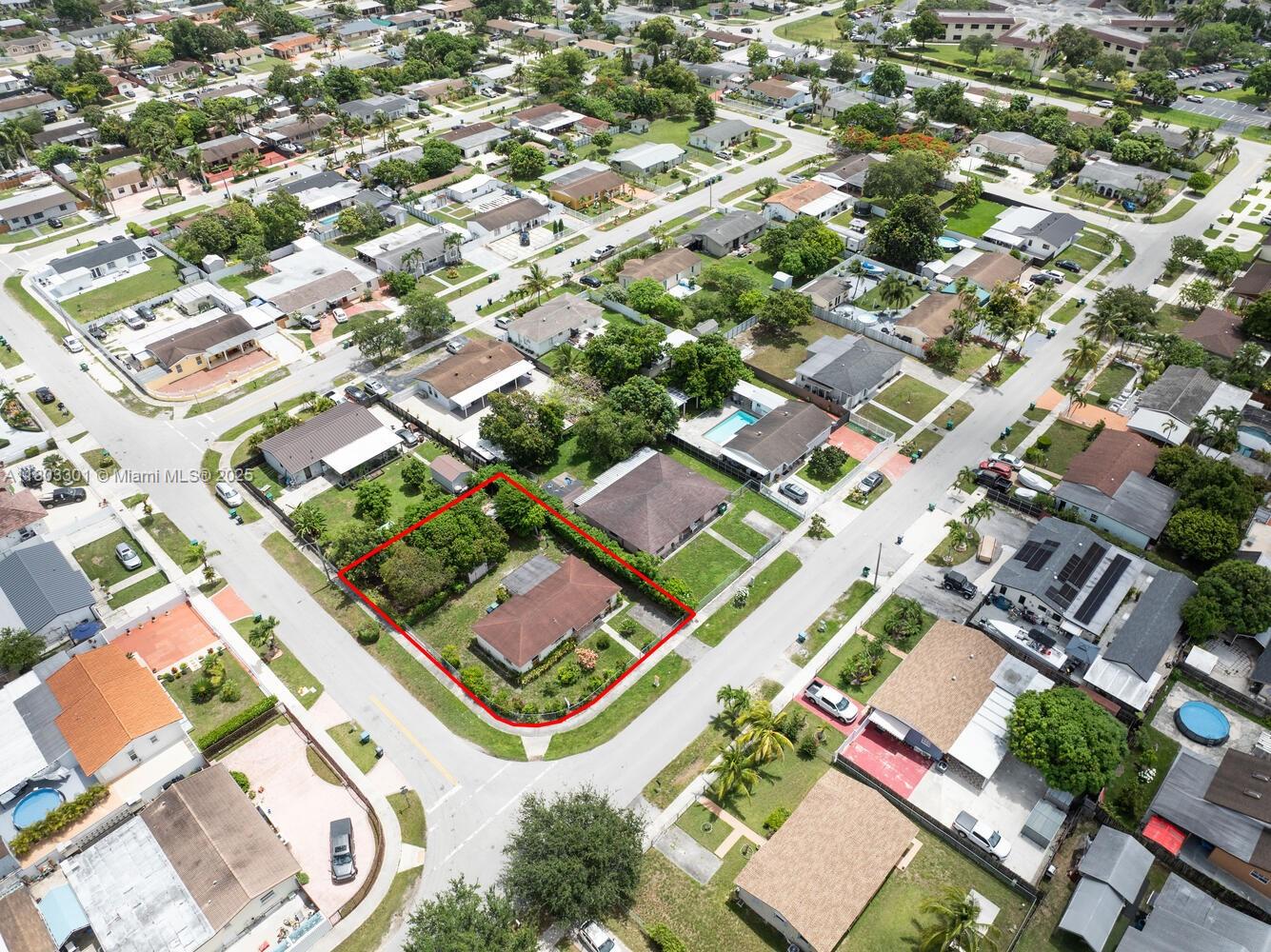 LOS ANGELES ESTATES SEC 3 - Residential